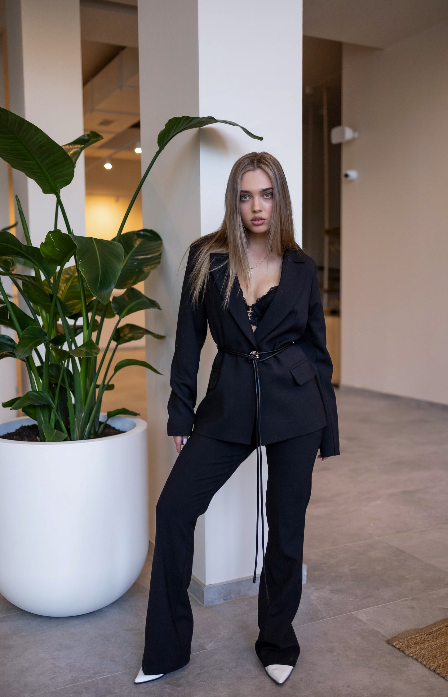 –Structured Belted Suit